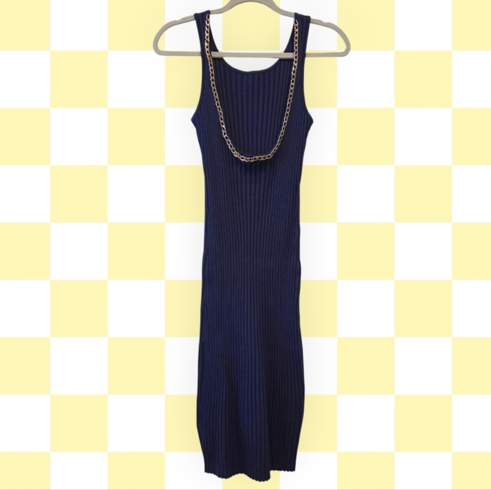Elegant Navy Blue Dress with Chain Detail